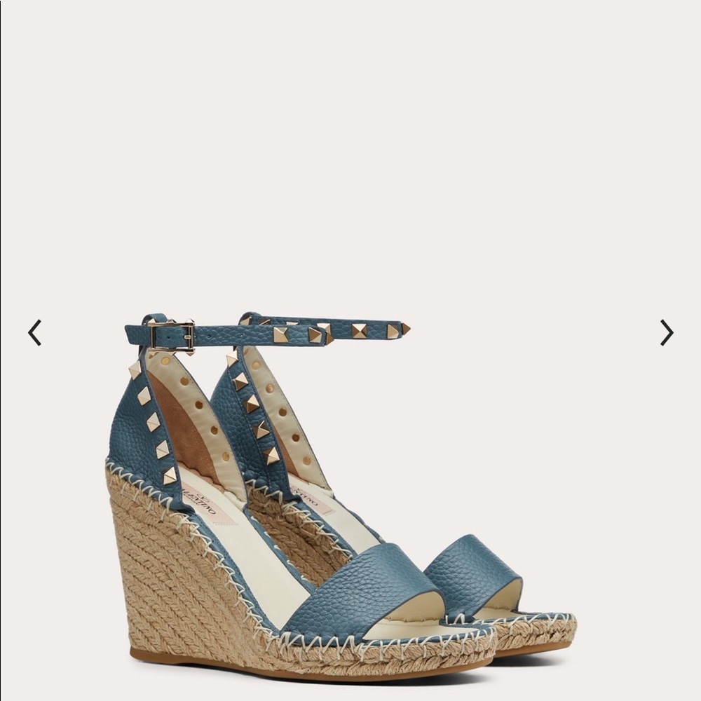 Valentino ROCKSTUD DOUBLE CALFSKIN WEDGE SANDAL - Picture 2 of 16